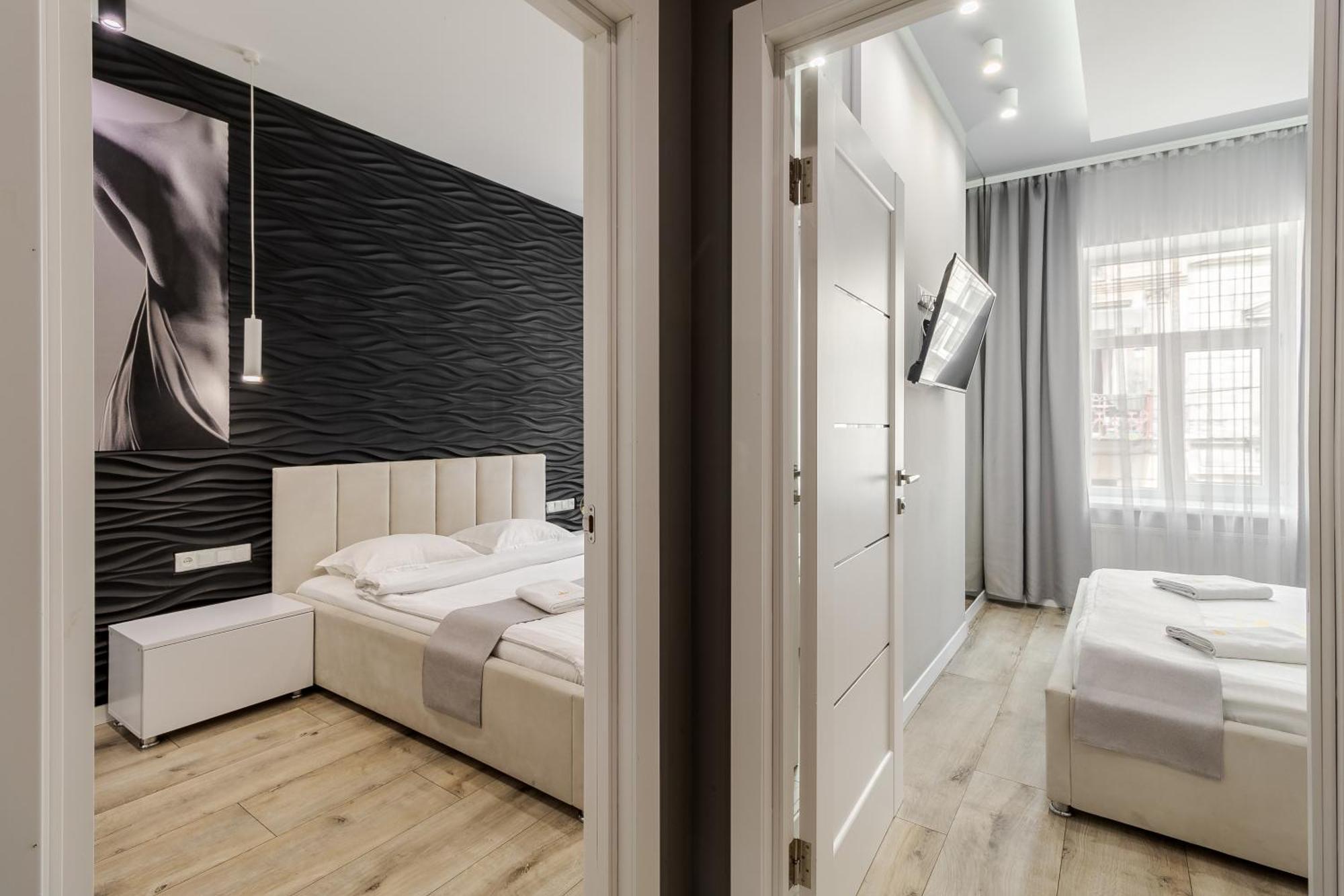 Royal Apartment On Balabana Street Lviv Exterior foto